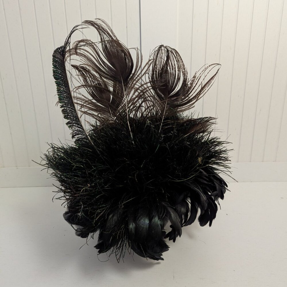 Vase w/ Peacock Feathers CLOSET CLOSING - Picture 2 of 2